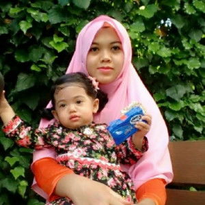 Dewi Ratna Ap profile icon