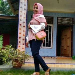 Evie Rahmawati profile icon