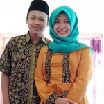 Ria Anggraini profile icon