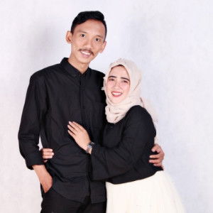 Dewi Nugrah profile icon