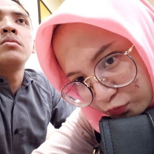 Septi Damayanti profile icon