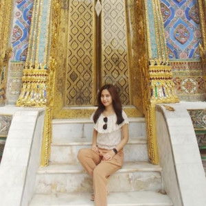 Dina Indah profile icon