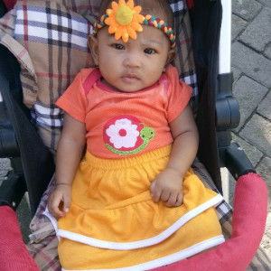 Vicky Rosanti profile icon