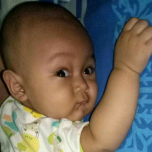 Niken Yuli R profile icon