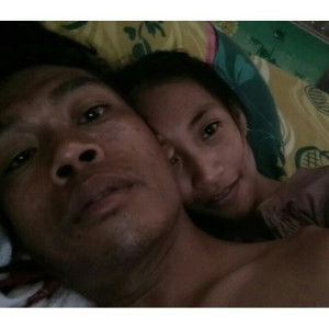 rizki maulina profile icon