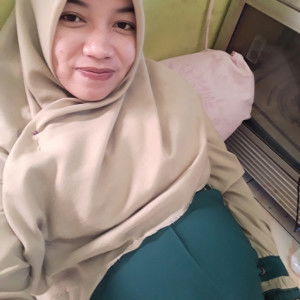 Henny Nurainny profile icon