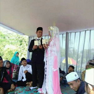 Fitria Anggraeni profile icon