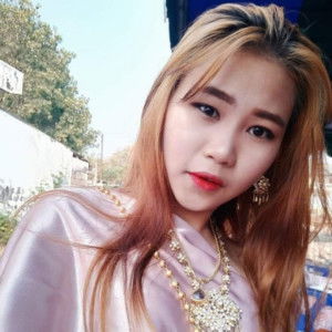 อารียา ทองรักษ์ profile icon