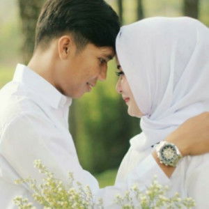 Riska Raharja profile icon