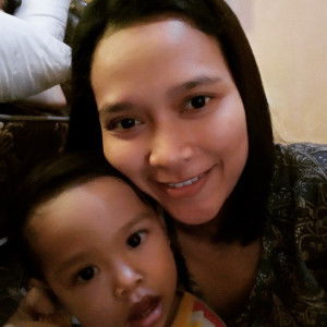 astri rizki profile icon