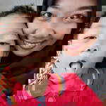 elok fajar fitria profile icon