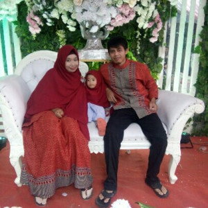 Agustie Dwi Dwi profile icon