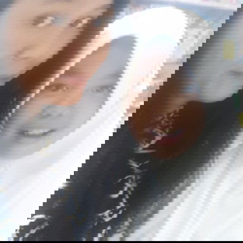 lg ngantri mau periksa..sm anak gadis