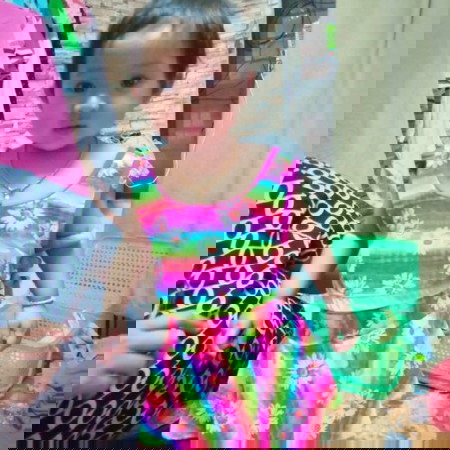 ร้อนๆๆแบบนี้มาเล่นน้ำกะน้องเอื้อเฟื้อได้นะจ๊ะ ชุดพร้อม