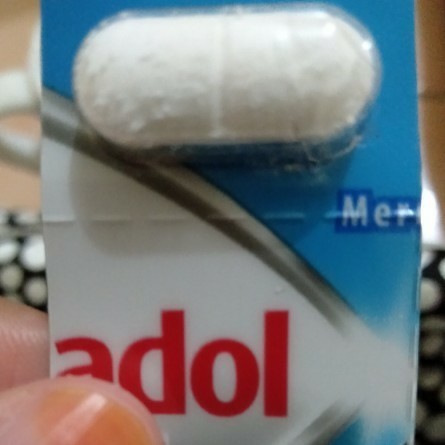 minum panadol biru