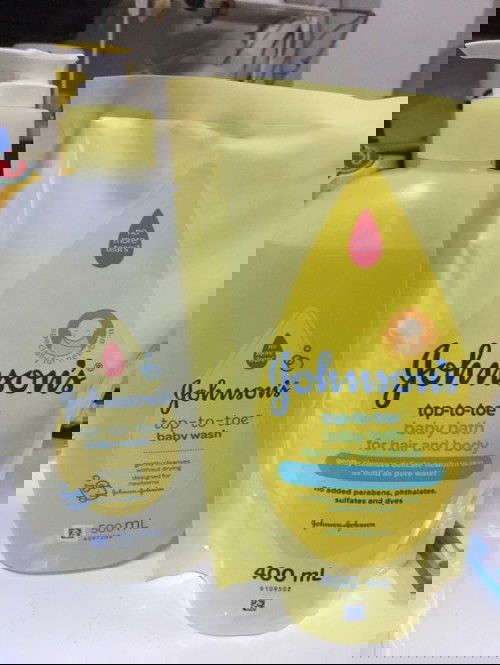 สบู่อาบน้ำ 2 ตัวนี้ คือสูตรเดียวกันรึเปล่าคะ