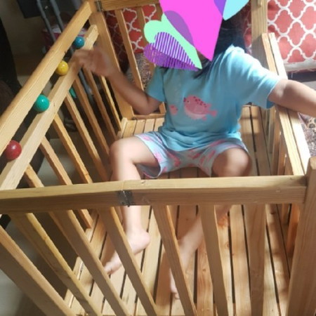 Crib for sale (2,000 php)