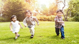 Do you let your kids play outside?