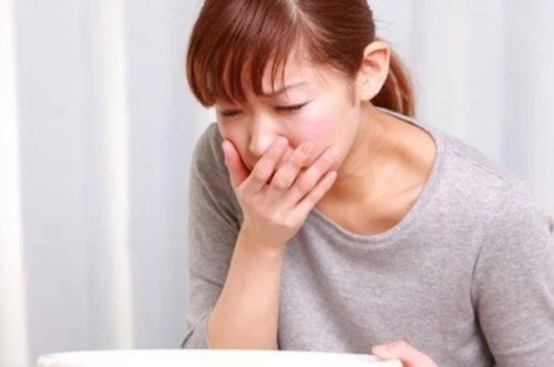 Did you feel pregnancy symptoms immediately after you have conceived?