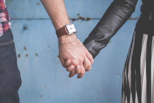 Nakakaramdam ka ba ng guilt kapag nagde-date kayong dalawa ni hubby?