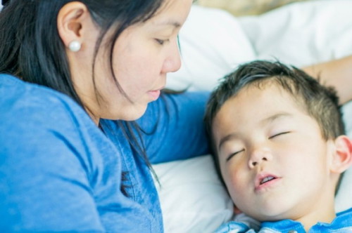 Does your toddler follow a bedtime routine? (Tell us in the comments below)