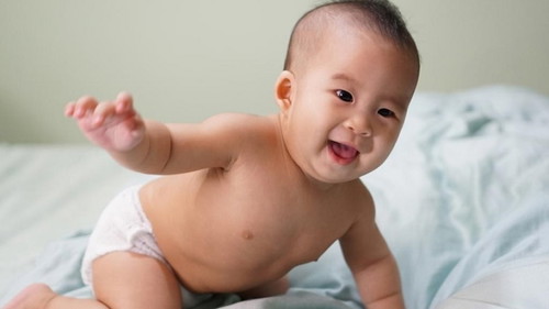 Mẹ thường làm gì khi con bị ngứa rát, hăm đỏ do đóng bỉm?