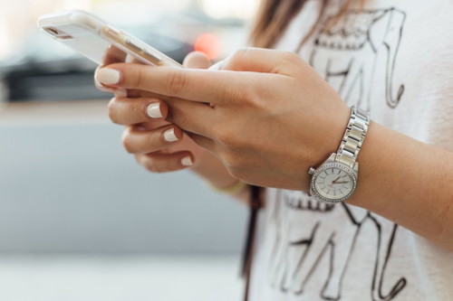 Do you have a lock / password for your mobile?