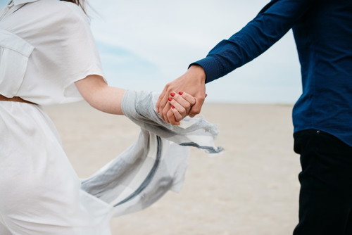 How long have you been seeing each other before getting married?