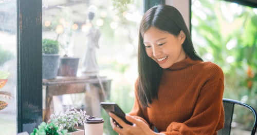 Would you like to see a live chat service on theAsianparent app that allowed you to ask for tailored pregnancy and parenting advice in real-time – and receive weekly alerts on things you need to do along the way in your pregnancy and parenting journey?