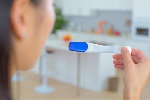 Share dong, Bun, berapa kali gunakan test pack sebelum yakin kalau Bunda benar-benar hamil?