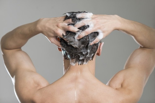 Isang shampoo lang ba ang gamit ninyong mag-asawa?