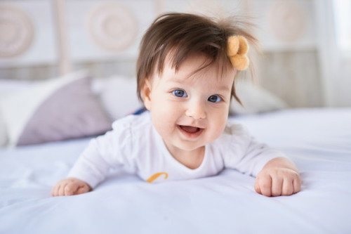 Naitago mo ba ang buhok mula sa unang gupit ni baby?
