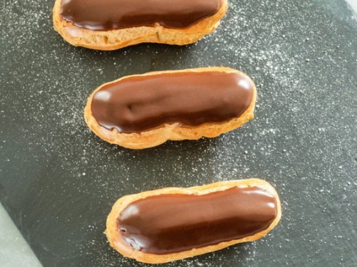 Have you tried to make chocolate eclairs before?