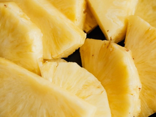 Is it safe to eat pineapple during pregnancy?
Read more: <a href='https://sg.theasianparent.com/fruits-to-avoid-during-pregnancy-first-trimester' target='_blank' >https://sg.theasianparent.com/fruits-to-avoid-during-pregnancy-first-trimester</a>