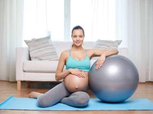 How safe is it to workout during pregnancy?
Read more about: <a href='https://sg.theasianparent.com/pregnancy-questions-can-i-exercise' target='_blank' >https://sg.theasianparent.com/pregnancy-questions-can-i-exercise</a> 