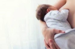 แม่ๆมีความกังวลเรื่องการให้นมลูกหลังคลอดกันไม่คะ? 🤰🍼
วิธีทำให้น้ำนมคุณแม่มาเร็วๆ ❤ <a href='https://bit.ly/2QYRHFO' target='_blank' rel='nofollow'>https://bit.ly/2QYRHFO</a> ❤"