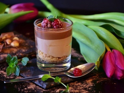 Would you like to have a chocolate-mousse? Share your favorite dessert with us