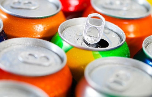 Is it safe to drink carbonated drinks early pregnancy?
