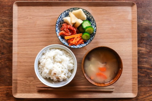 Kumpleto ba ang isang meal kahit walang kanin?