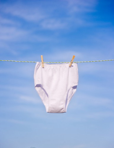 Ikaw ba ang naglalaba ng underwear ni mister?