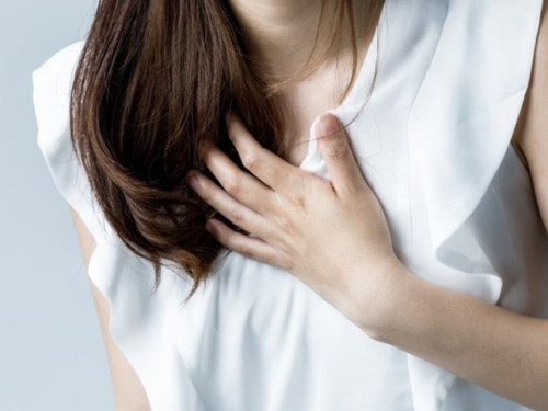 How did/do you do relieve heartburn?
Read more about: <a href='https://sg.theasianparent.com/pregnancy-concern-heartburnacid-reflux' target='_blank' >https://sg.theasianparent.com/pregnancy-concern-heartburnacid-reflux</a>