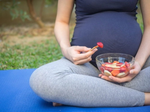 Pregnant women with diabetes …
Read about: <a href='https://sg.theasianparent.com/keeping-gestational-diabetes-under-control' target='_blank' >https://sg.theasianparent.com/keeping-gestational-diabetes-under-control</a> 