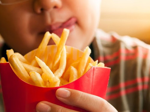 Adakah anda mengajar anak anda untuk 'cheat day' dalam makanan?