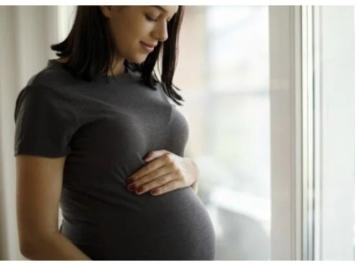Does sitting for long hours affect pregnancy?