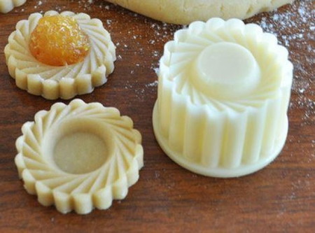 Tahun ni beli kuih raya atau buat sendiri kuih raya?