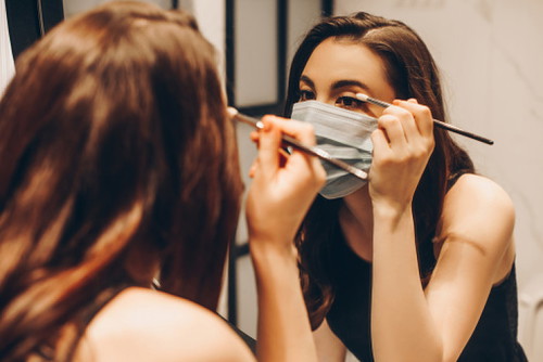 Madalas ka bang gumamit ng makeup?