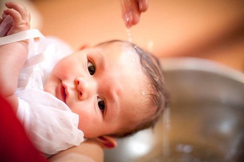 Ilan ang plano mong kunin (or kinuha mo) na pares ng ninong at ninang para sa anak mo?