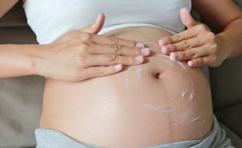👉 <a href='https://th.theasianparent.com/the-best-stretch-mark-cream' target='_blank' >https://th.theasianparent.com/the-best-stretch-mark-cream</a>