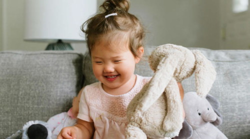 Tham khảo sữa hỗ trợ giúp bé tăng chiều cao: <a href='https://vn.theasianparent.com/sua-tang-chieu-cao-cho-tre-6-12-thang' target='_blank' >https://vn.theasianparent.com/sua-tang-chieu-cao-cho-tre-6-12-thang</a>