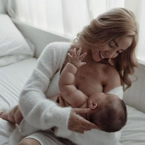 Pros & Cons of Breastfeeding 